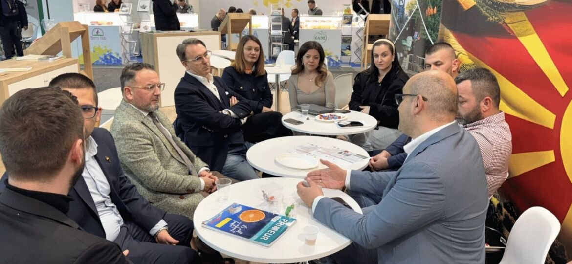 DNBC (1900 x 1188 px) (1)